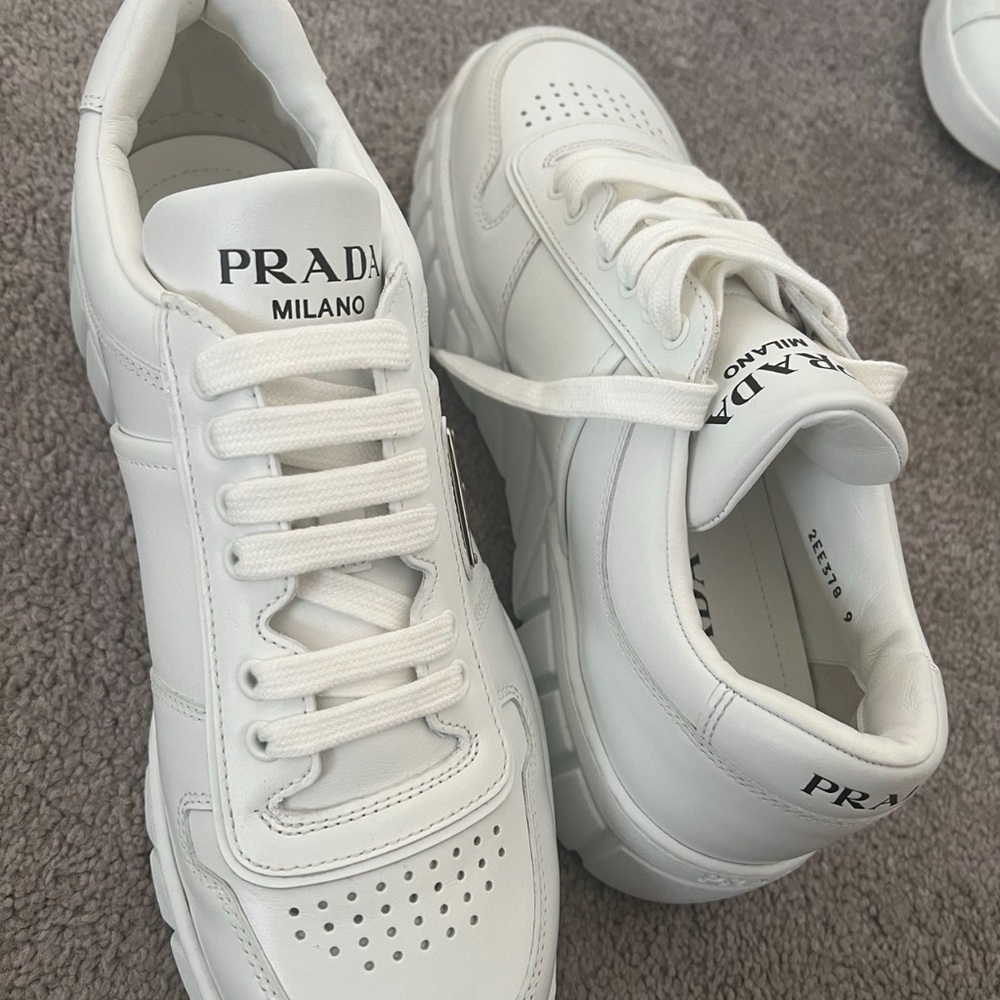 Saks Fifth Avenue Men's White Sneakers